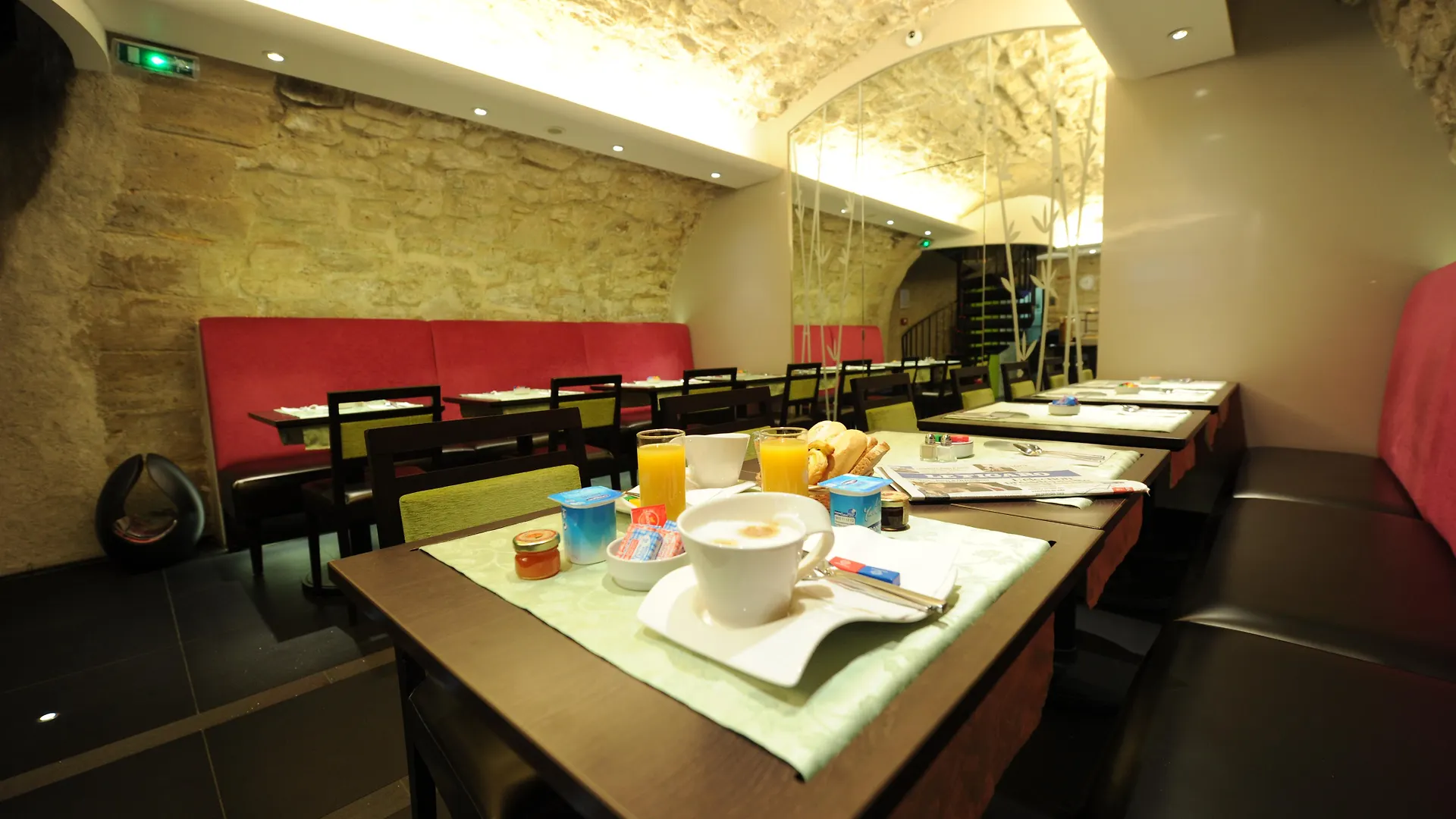 Du Vieux Saule Hotel Paris